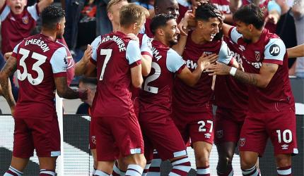 EPL PHOTOS: Chelsea Hammered as wait for win continues