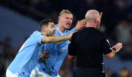 Soccer: Man City fined 120,000 pounds by FA