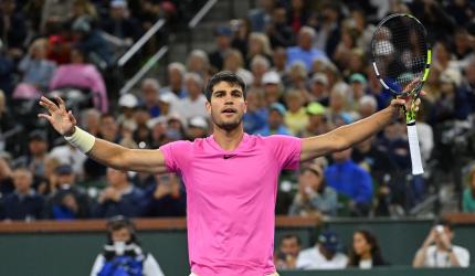 Indian Wells: Alcaraz, Rybakina move into semis