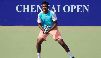 Mukund faces action for not wearing India jersey