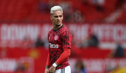 Antony delays United return amid police investigation