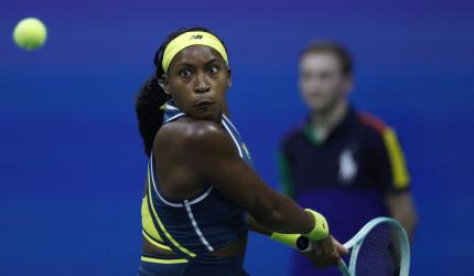 US Open PIX: Gauff, Sabalenka cruise; Zheng stretched