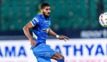 ISL: Chennai pip Hyderabad to end losing streak  