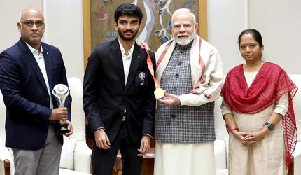 Modi Meets Chess Champ Gukesh