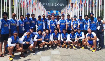 Indian hockey team lands in Paris