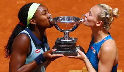 Gauff-Siniakova win French Open women's doubles title