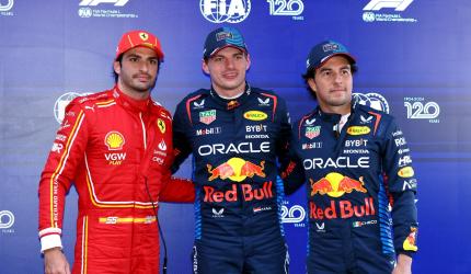 Verstappen on pole at Australian Grand Prix