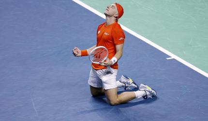 Netherlands beat Germany, make first Davis Cup final