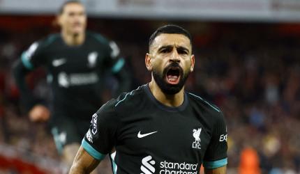 EPL: Salah's late strike helps Liverpool hold Arsenal