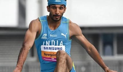 Abdulla Aboobacker wins triple jump gold