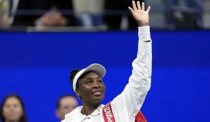 Venus Williams loses in 1st round in US Open comeback