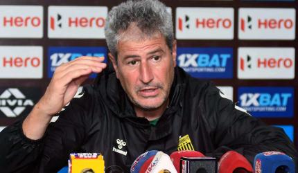 Under-fire Marquez quits as India football coach