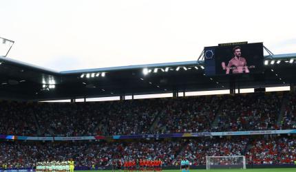 Jota remembered, Portugal fans roar through loss