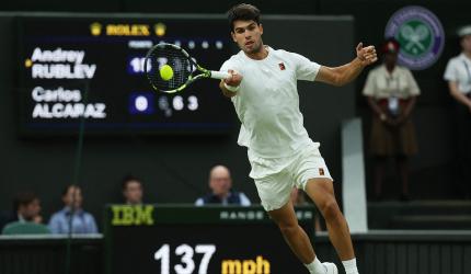 Wimbledon PIX: Alcaraz, Norrie move into last 8