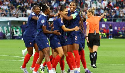 Women's Euros: France thrash Wales; England bounce back