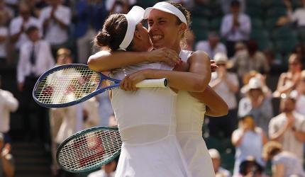 Wimbledon 2025: Kudermetova-Mertens Lift Doubles Title