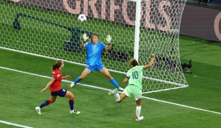 PIX: Girelli brace takes Italy past Norway to Euro semis