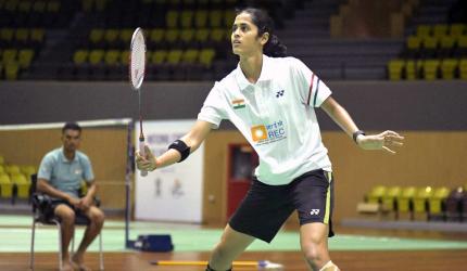 Tanvi, Vennala enter Badminton Asia Jr singles semis