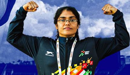 KIPG 2025: Kaur breaks powerlifting national record