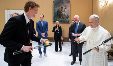 Pope Leo gives audience to World No. 1 Sinner