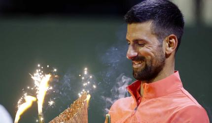 PIX: Djokovic celebrates 38th birthday in style!