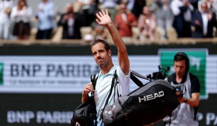 Gasquet wants to play football after hanging racket