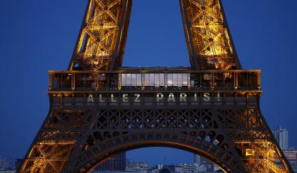 Soccer fever grips Paris as PSG eye maiden CL title