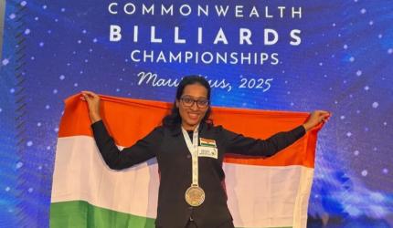 History! Chennai girl Anupama wins world snooker crown