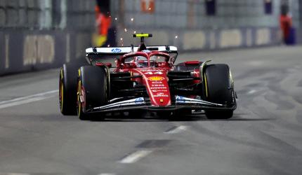 F1: 'Worst season ever' for Ferrari's Hamilton!