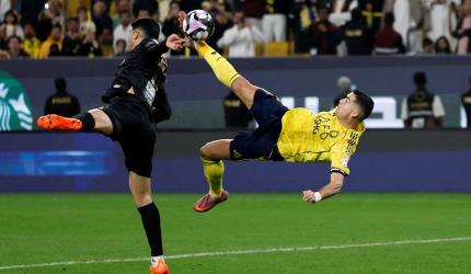 GOAT! Cristiano Ronaldo's Stunning Bicycle Kick