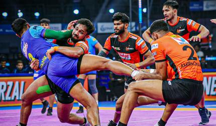 PKL: Dabang Delhi do the double over Gujarat Giants