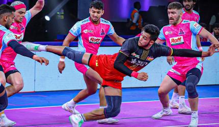 PKL: Bulls tame Pink Panthers, keep winning run intact