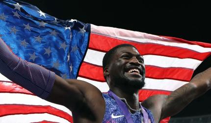 From Salesman To World Champion: Tinch Wins Gold