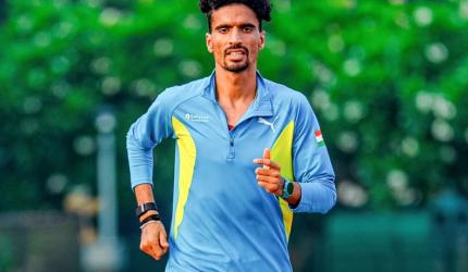 Gulveer, Annu Rani exit early from World C'ships