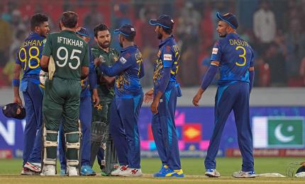 Sri Lanka players want to leave Pakistan, but board orders them to stay
