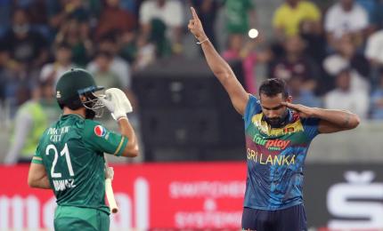 How Pak Army Chief convinced Lankan players to stay back