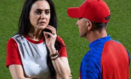 IPL 2026: Tense Preity Zinta-Ponting Chat Sparks PBKS Concern