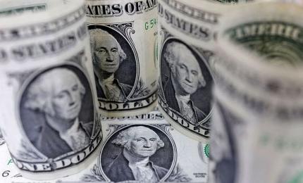 Forex reserves rise by $2.7 bn to $698.2 bn