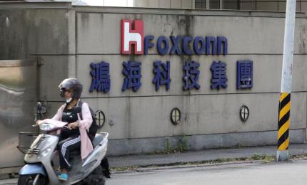 Foxconn's 'Plan B' to rescue iPhone production in India
