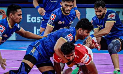 PKL: Dahiya leads Haryana's stunning win over Gujarat Giants