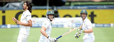 PHOTOS: SA throw away chance at history, draw 1st Test with India