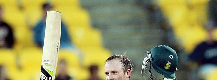 De Villiers atop MVP standings at World Cup, Kohli 24th