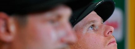 Sandpaper Gate: Vaughan slams CA for piecemeal probe