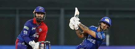 IPL PIX: RCB qualify for playoffs as Mumbai beat Delhi