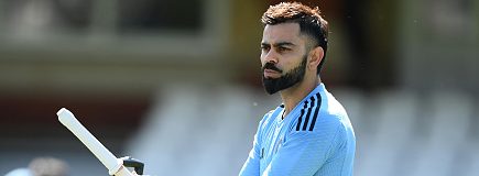 Kohli withdraws from first two Tests vs England