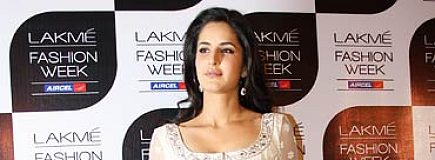 PIX: Kat, Dippy, Imran on the red carpet!
