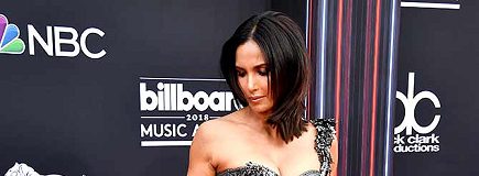 Move over thigh-high slits! The butt cleavage is here