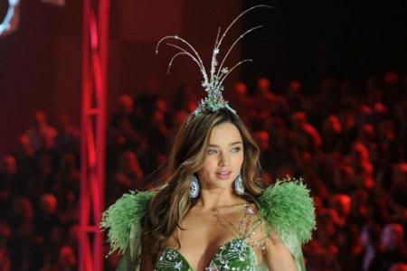 This Brazilian bombshell will wear a $2 million fantasy bra - Rediff.com