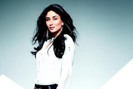 Why's Kareena saying, 'Good looks good looks' - Rediff.com