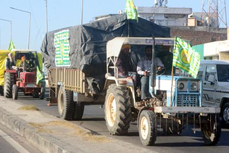 Forces deployed ahead of farmers' Delhi march tomorrow